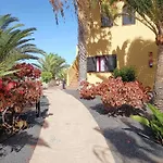 Casa In Oasis Tamarindo Коральео